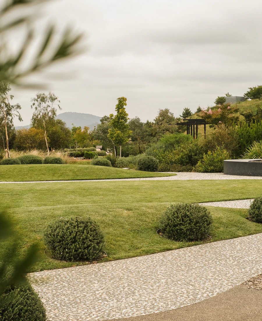 Prairie Line Landscaping landscaping, example photo 3